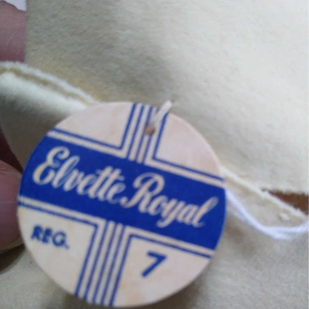 Unused Vtg Elvette Royal double woven Gloves 14 3/4